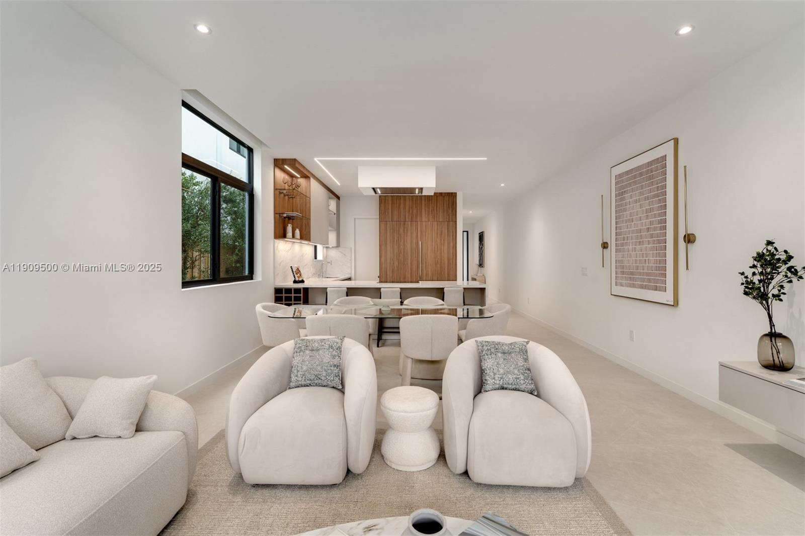 3069 Hibiscus St Coconut Grove, FL 33133