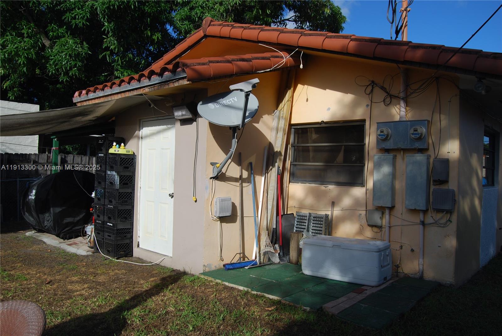 950 SW 13th Ct Miami, FL 33135