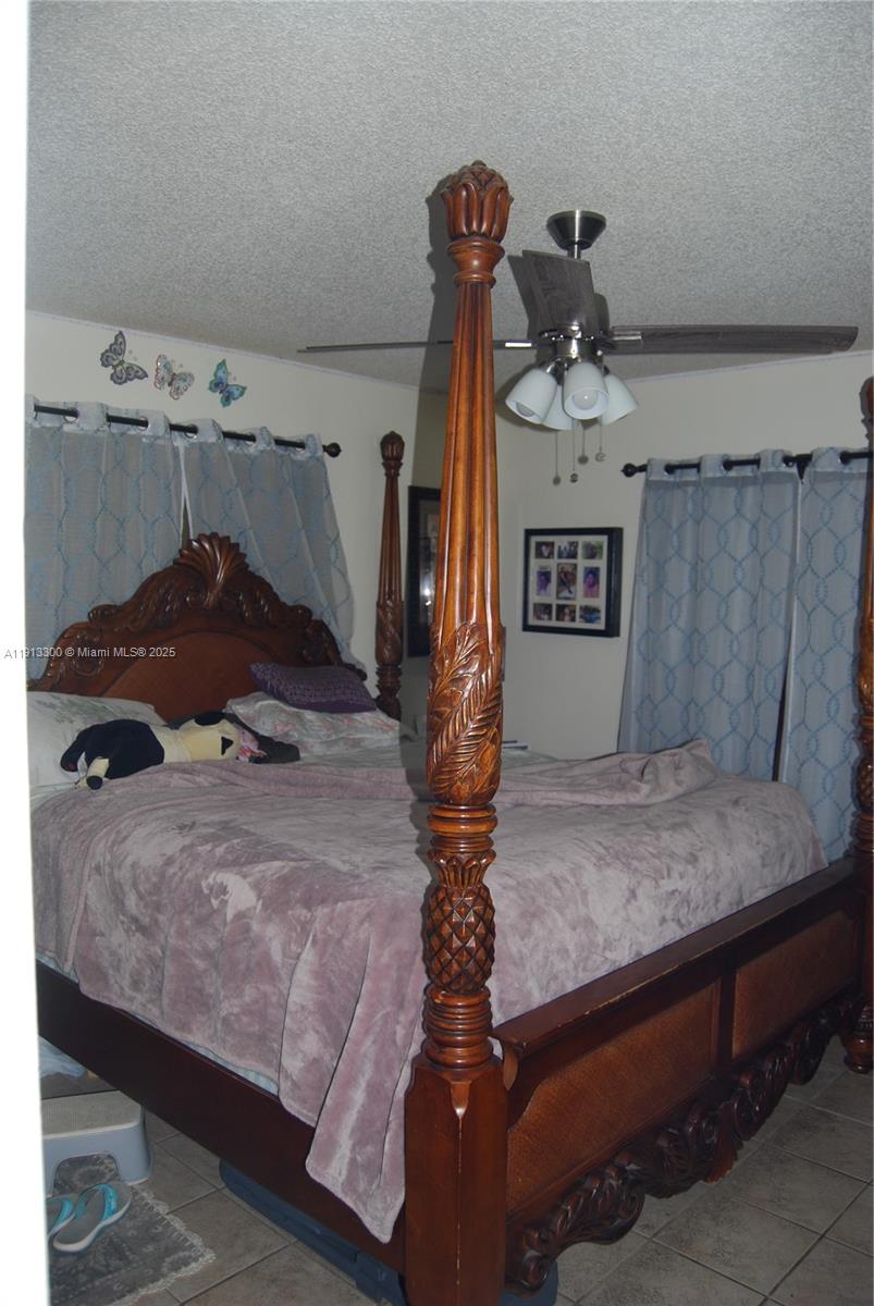 950 SW 13th Ct Miami, FL 33135