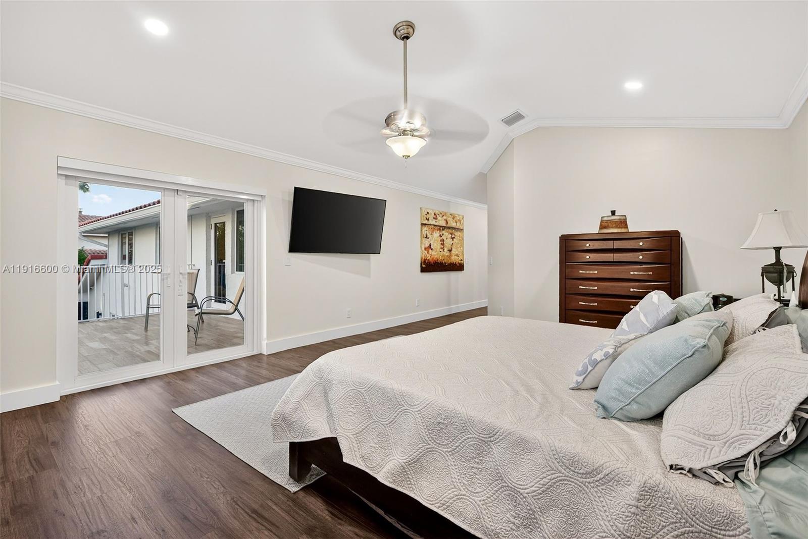 20230 NW 7th St Pembroke Pines, FL 33029