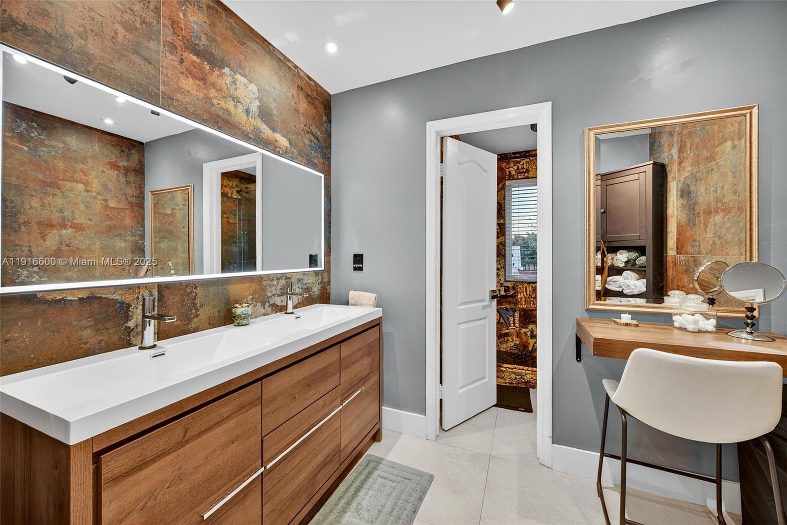 20230 NW 7th St Pembroke Pines, FL 33029