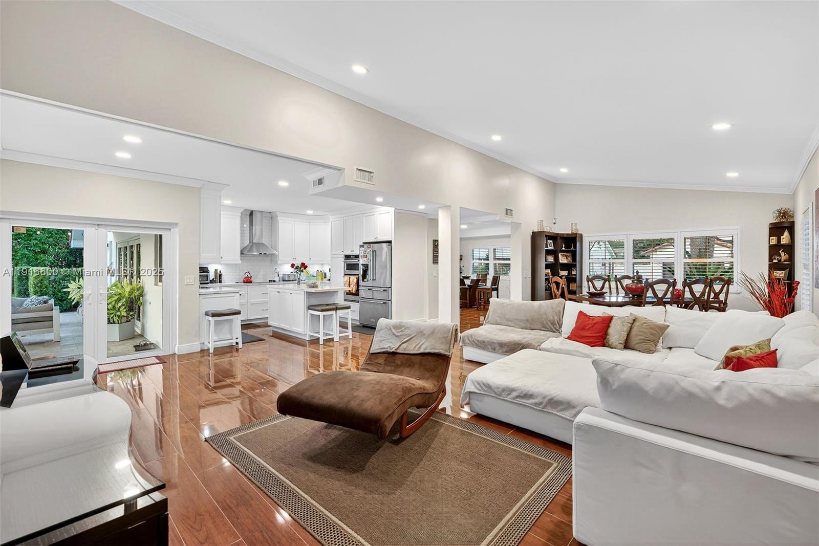 20230 NW 7th St Pembroke Pines, FL 33029