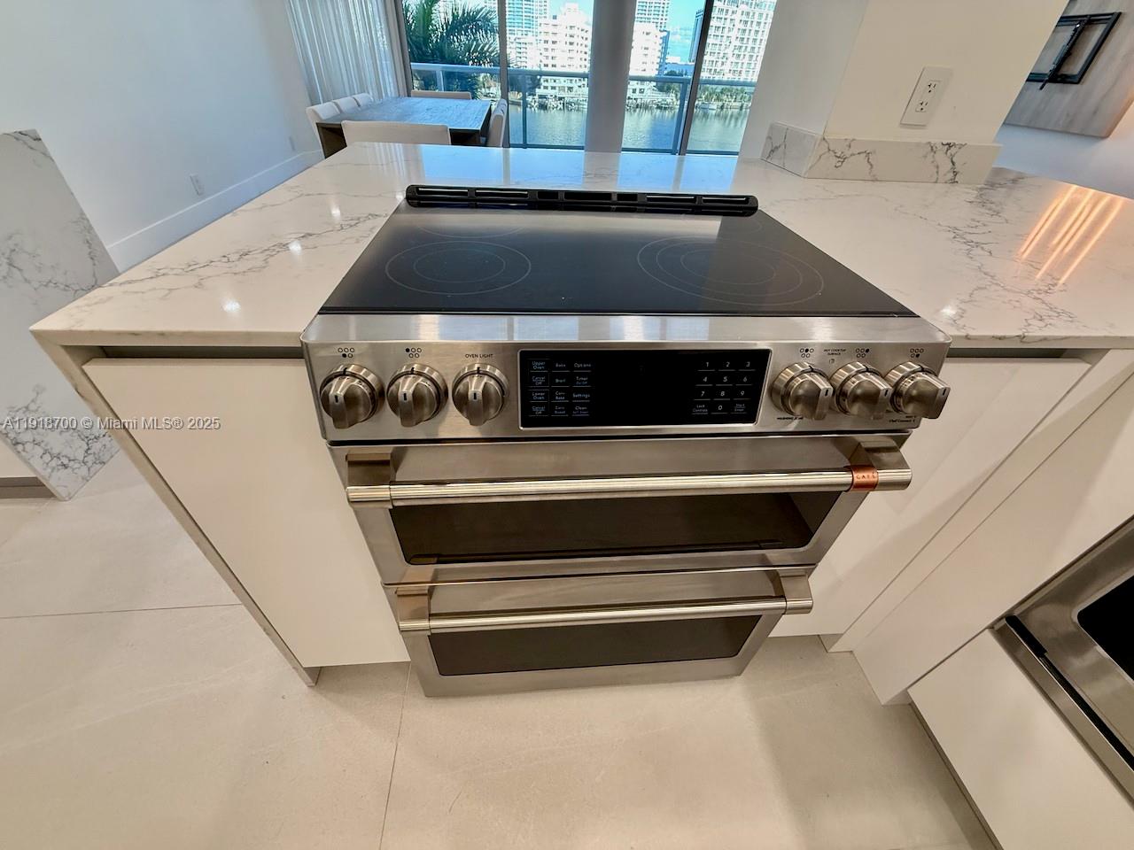 900 Bay Dr #524 Miami Beach, FL 33141