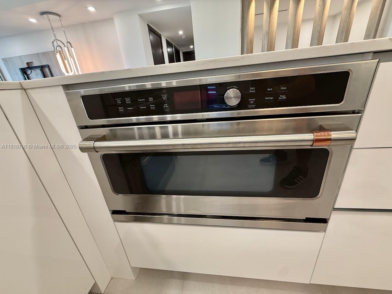 900 Bay Dr #524 Miami Beach, FL 33141