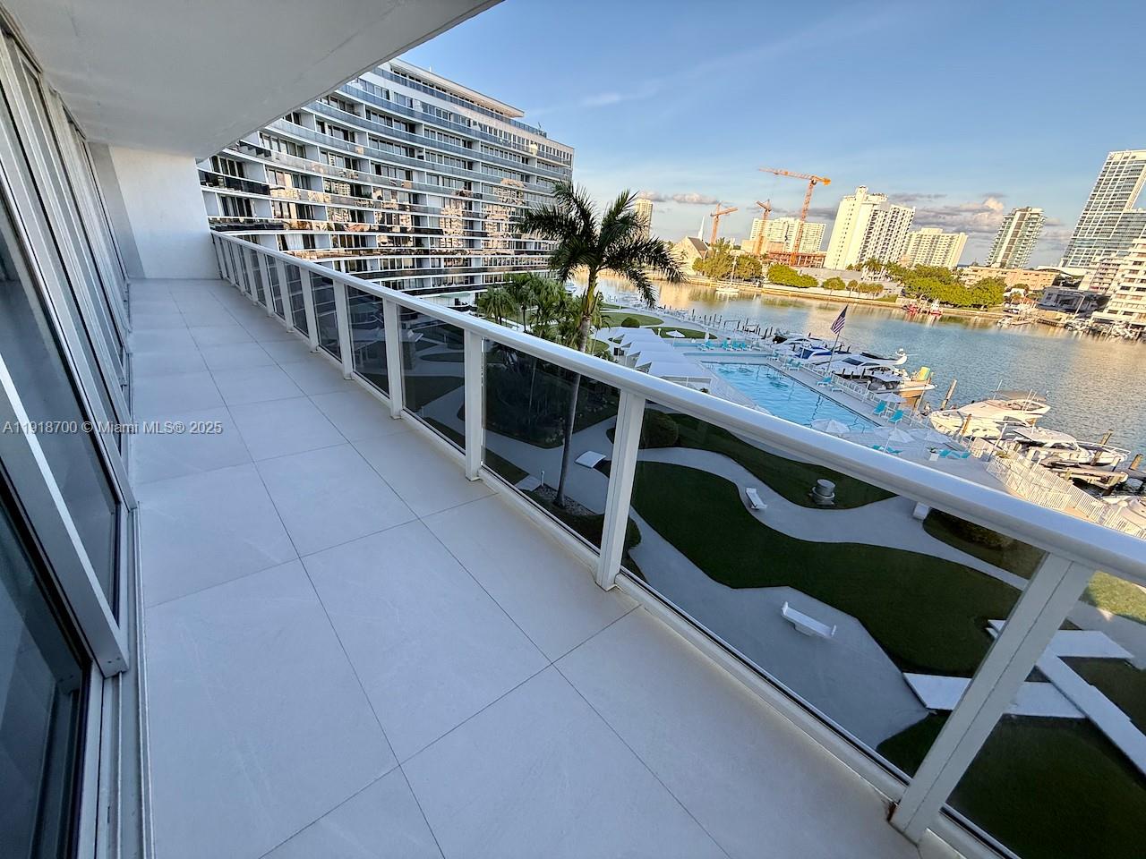 900 Bay Dr #524 Miami Beach, FL 33141