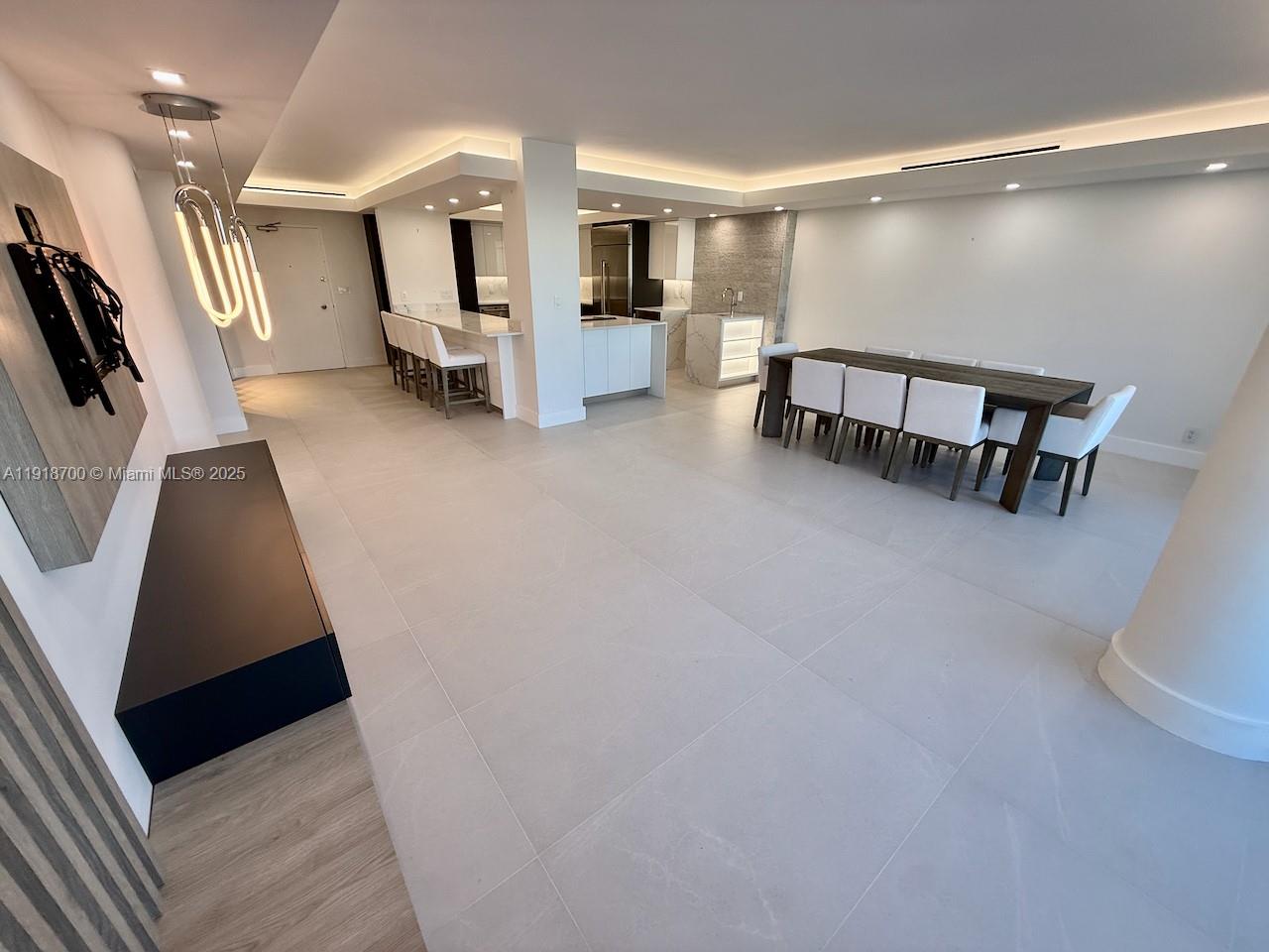 900 Bay Dr #524 Miami Beach, FL 33141