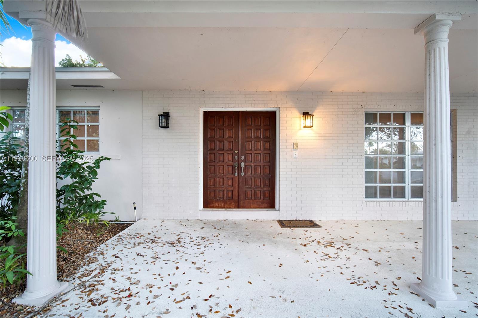 13240 SW 98th Pl Miami, FL 33176