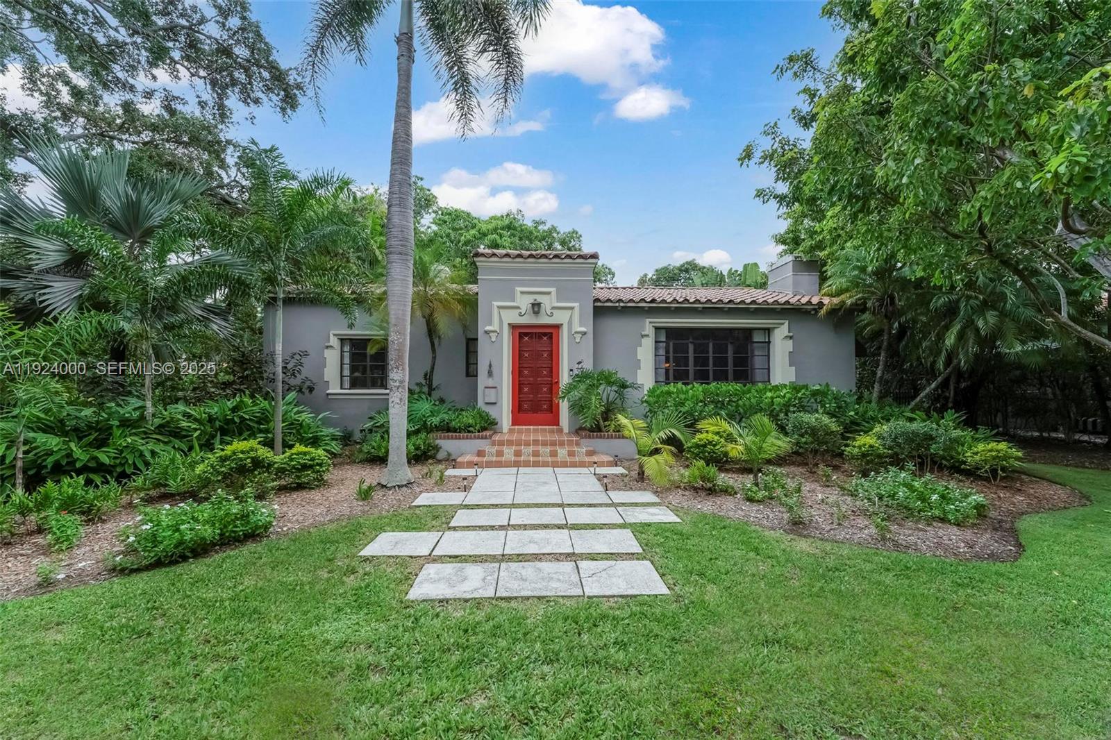 492 NE 55th St Miami, FL 33137