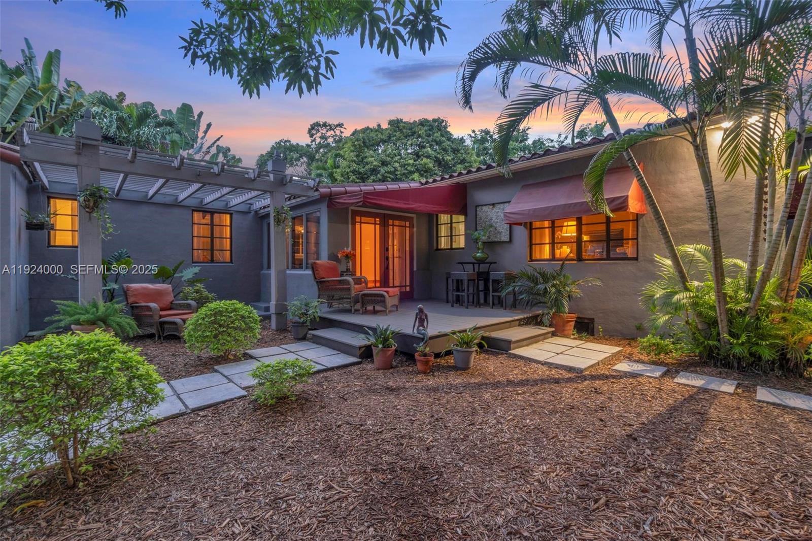 492 NE 55th St Miami, FL 33137