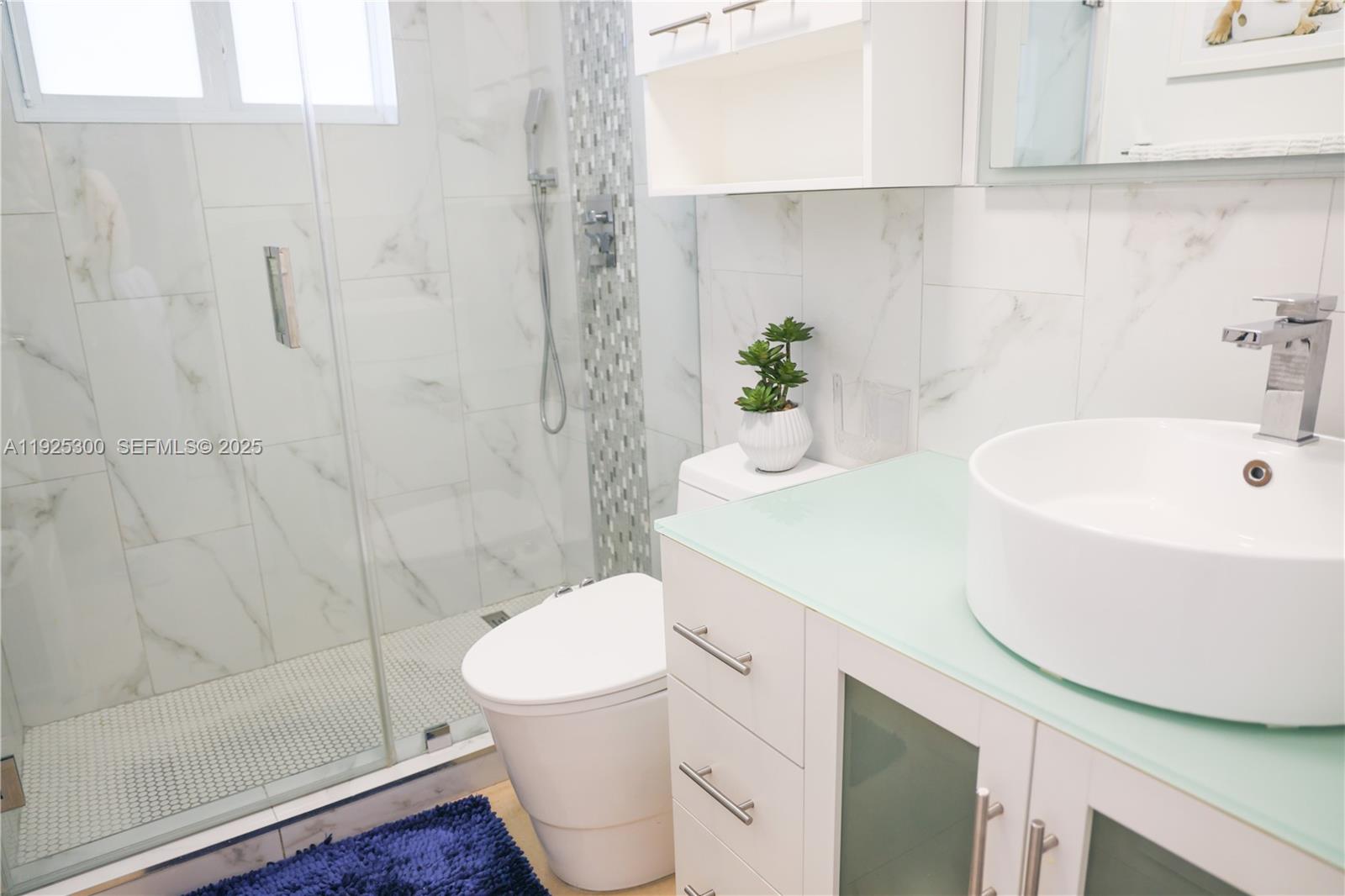 5535 W 13th Ave Hialeah, FL 33012