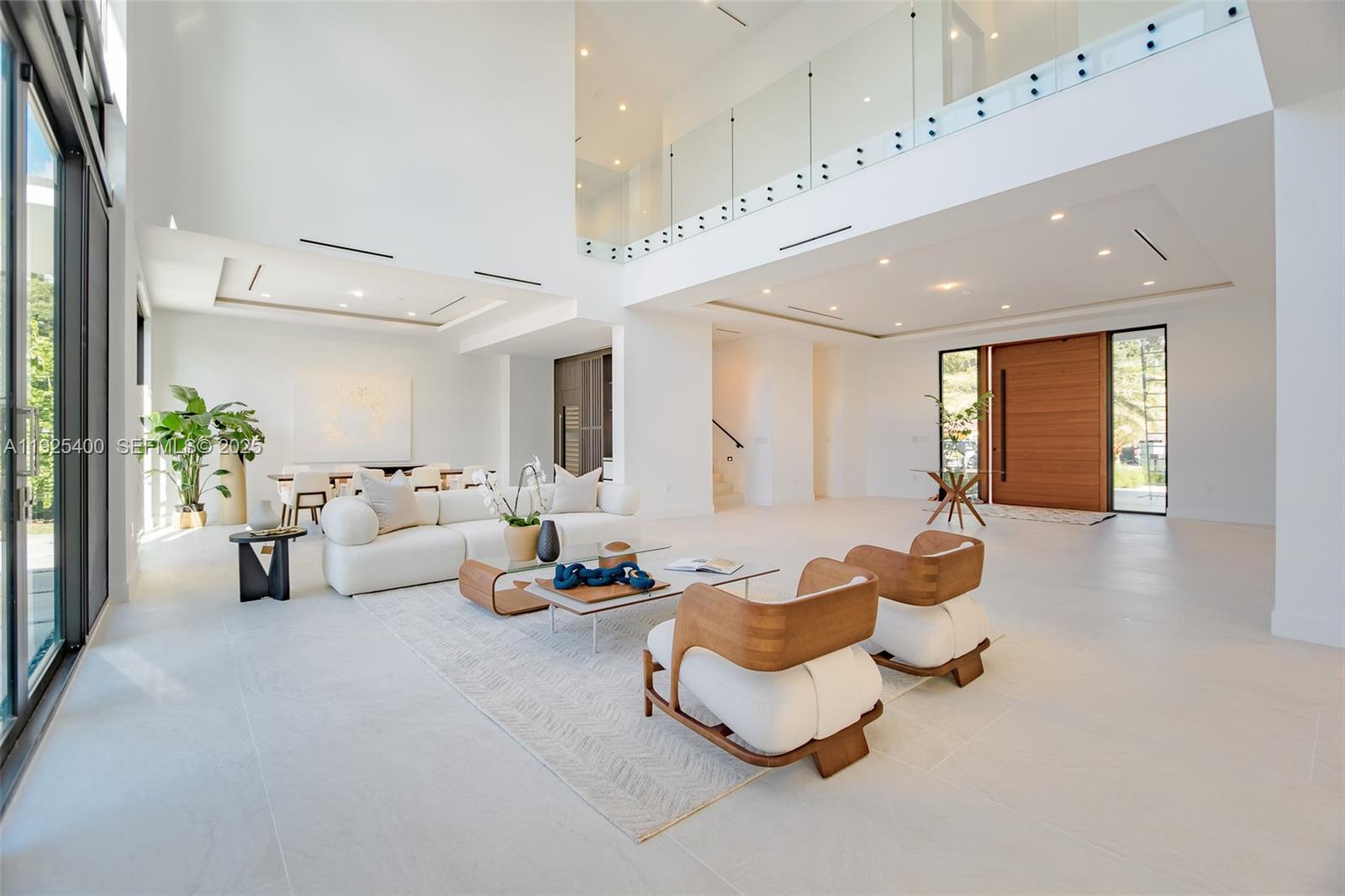 9840 SW 73rd Ct Pinecrest, FL 33156