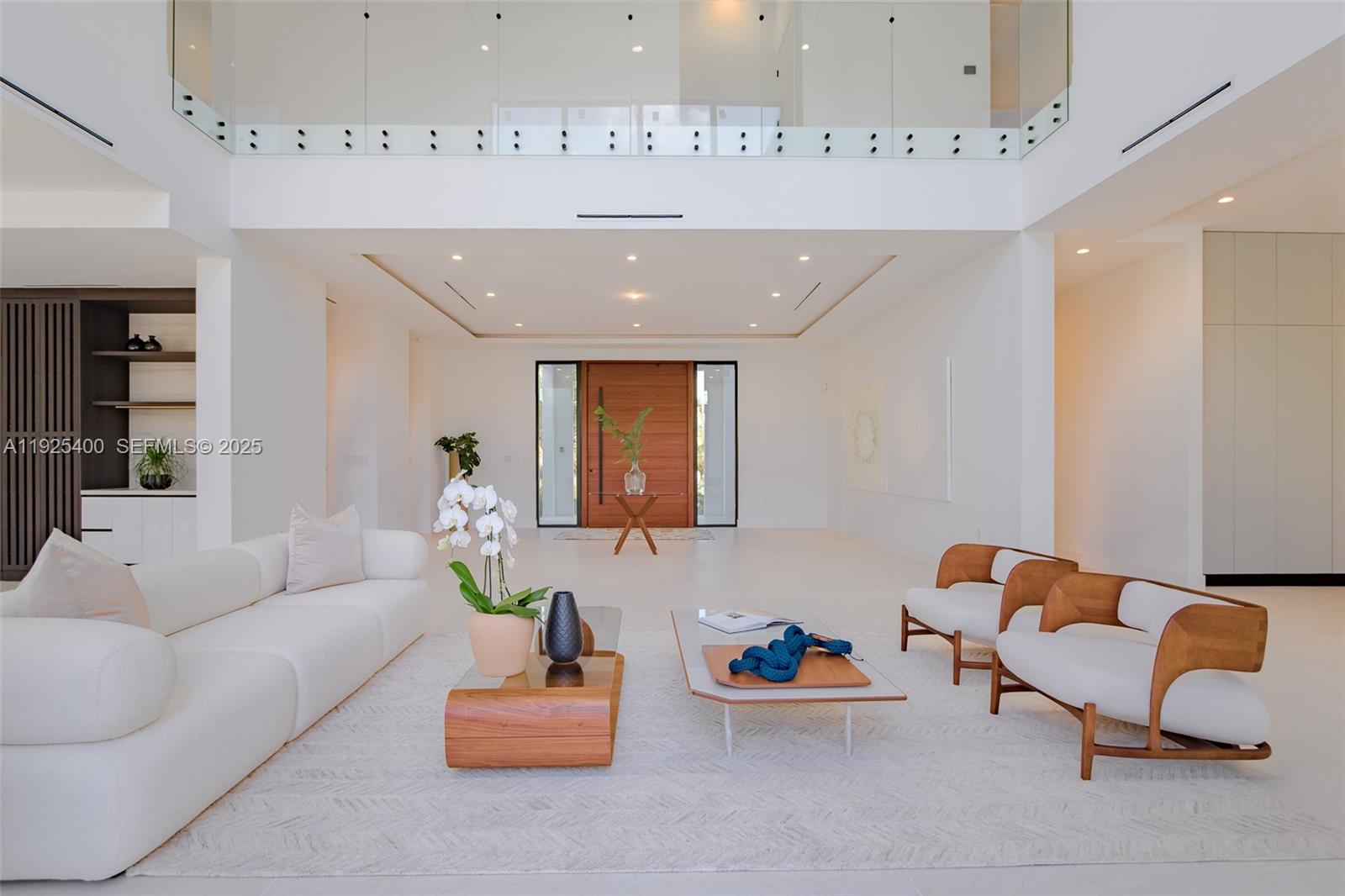 9840 SW 73rd Ct Pinecrest, FL 33156