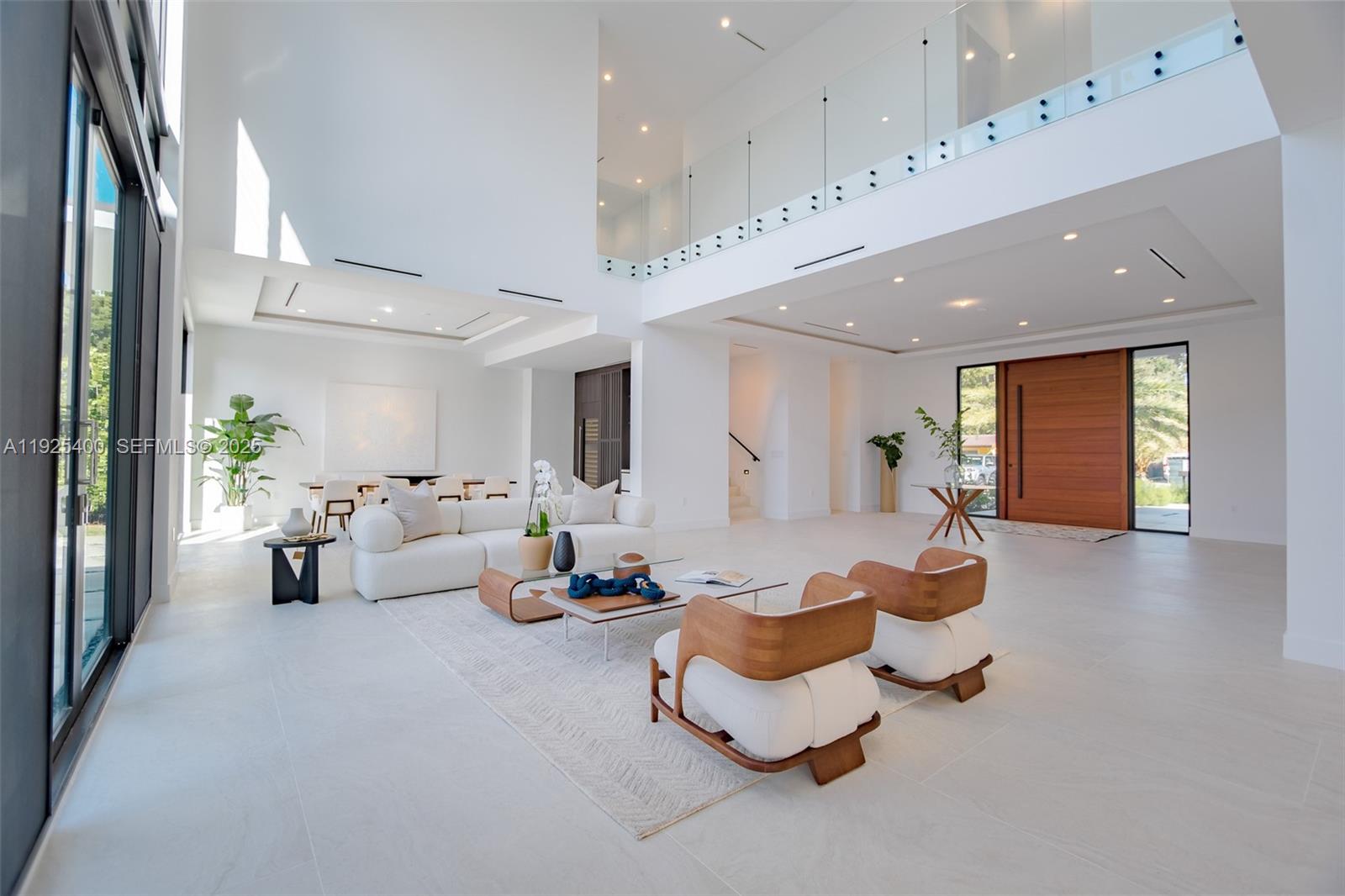 9840 SW 73rd Ct Pinecrest, FL 33156