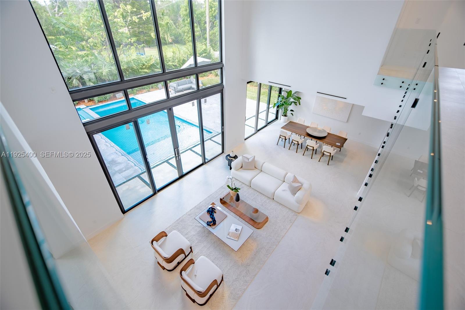 9840 SW 73rd Ct Pinecrest, FL 33156