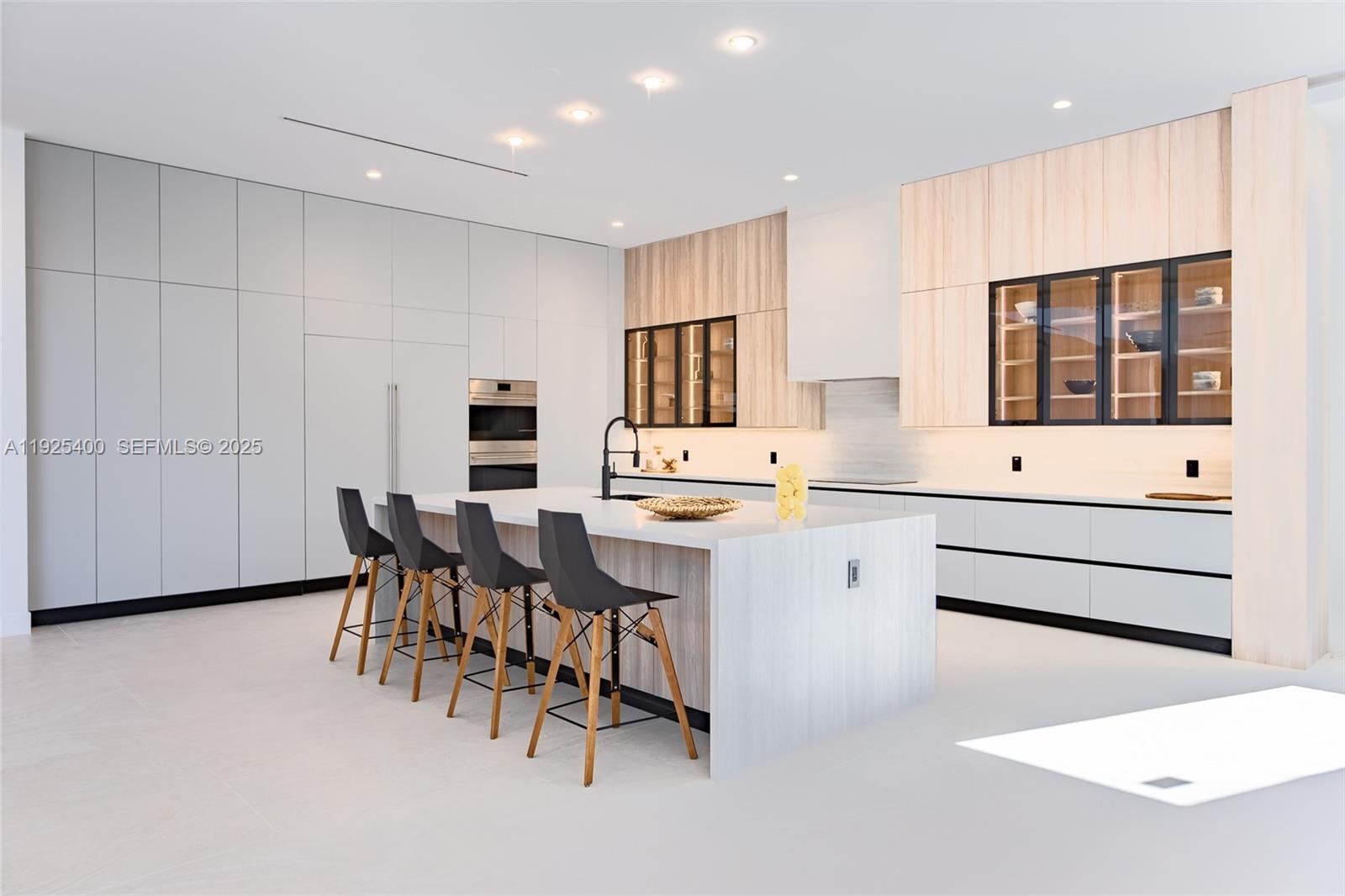 9840 SW 73rd Ct Pinecrest, FL 33156