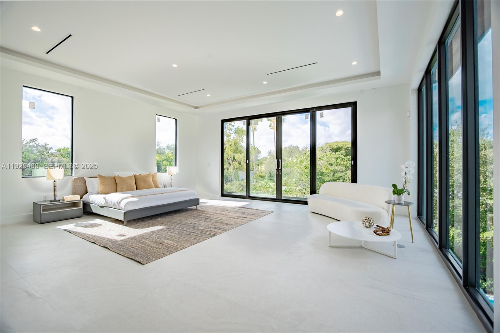 9840 SW 73rd Ct Pinecrest, FL 33156