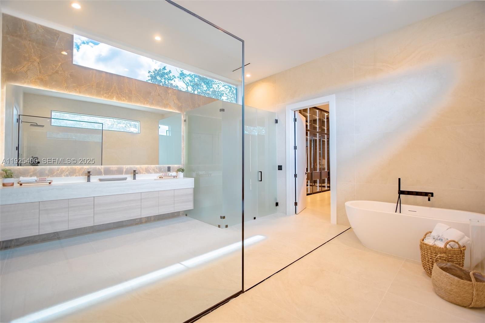 9840 SW 73rd Ct Pinecrest, FL 33156