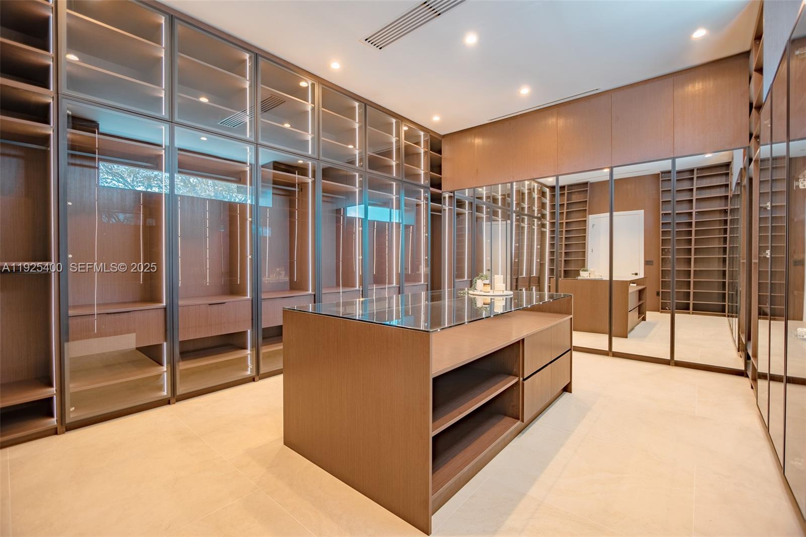 9840 SW 73rd Ct Pinecrest, FL 33156