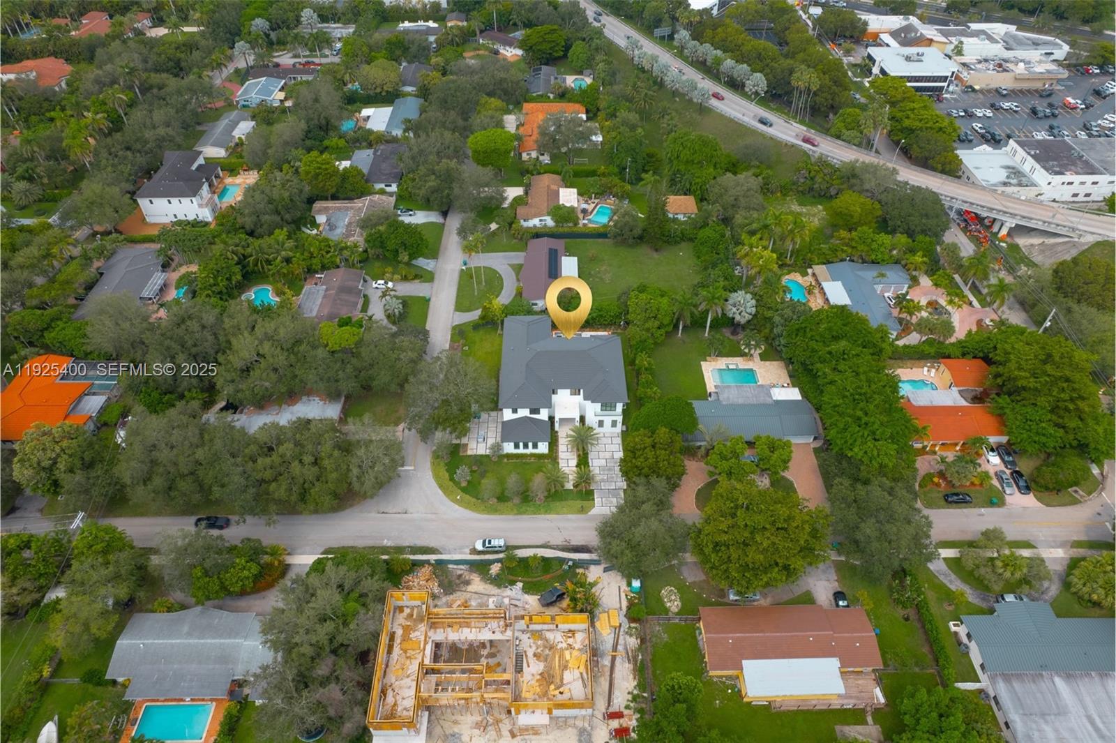 9840 SW 73rd Ct Pinecrest, FL 33156