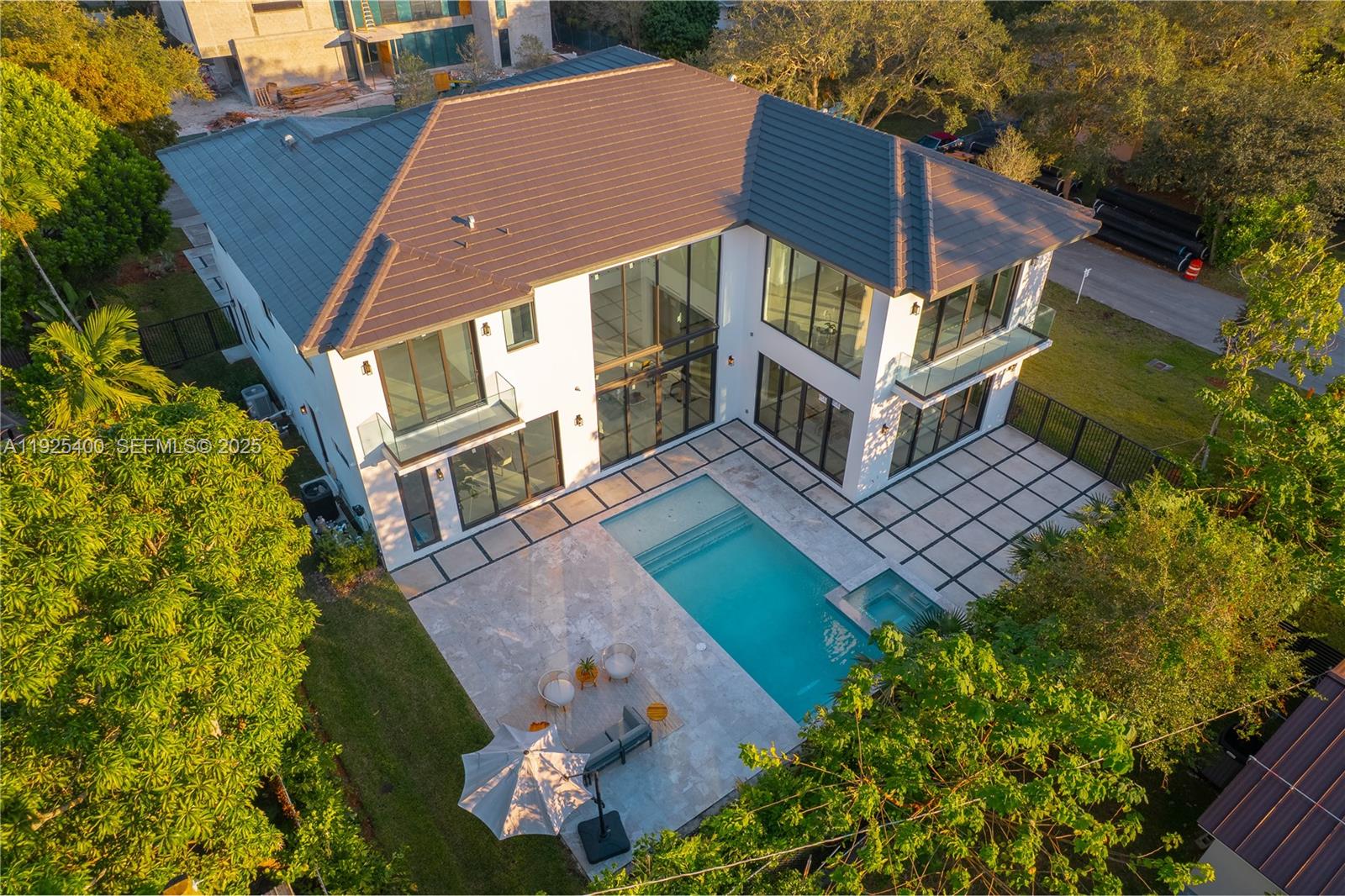 9840 SW 73rd Ct Pinecrest, FL 33156