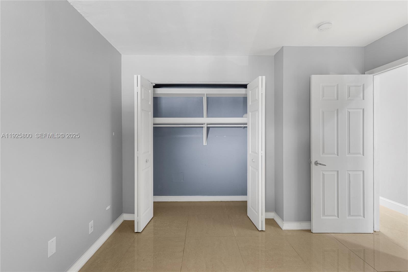 120 SW 96th Ter #204 Plantation, FL 33324