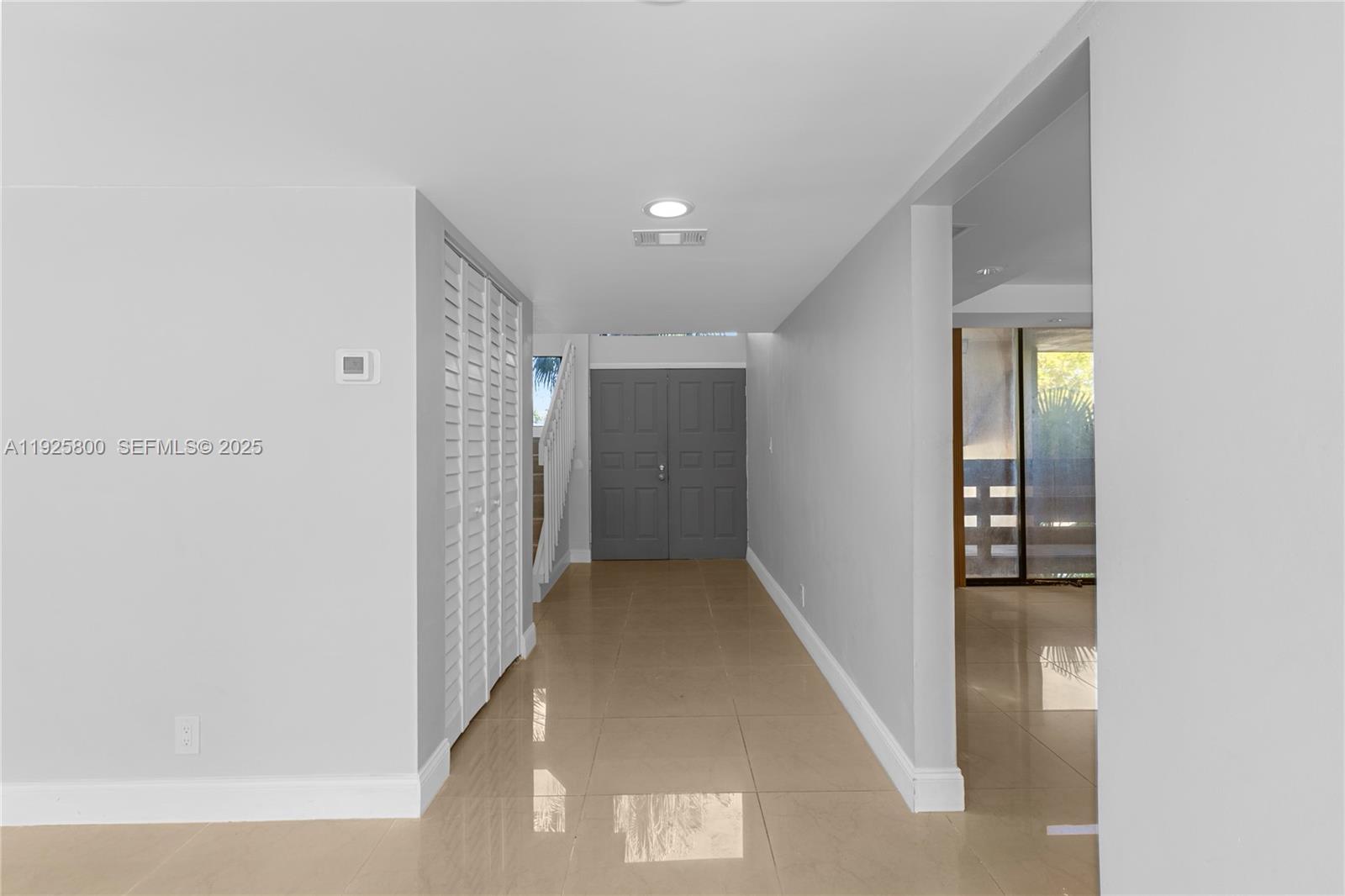 120 SW 96th Ter #204 Plantation, FL 33324