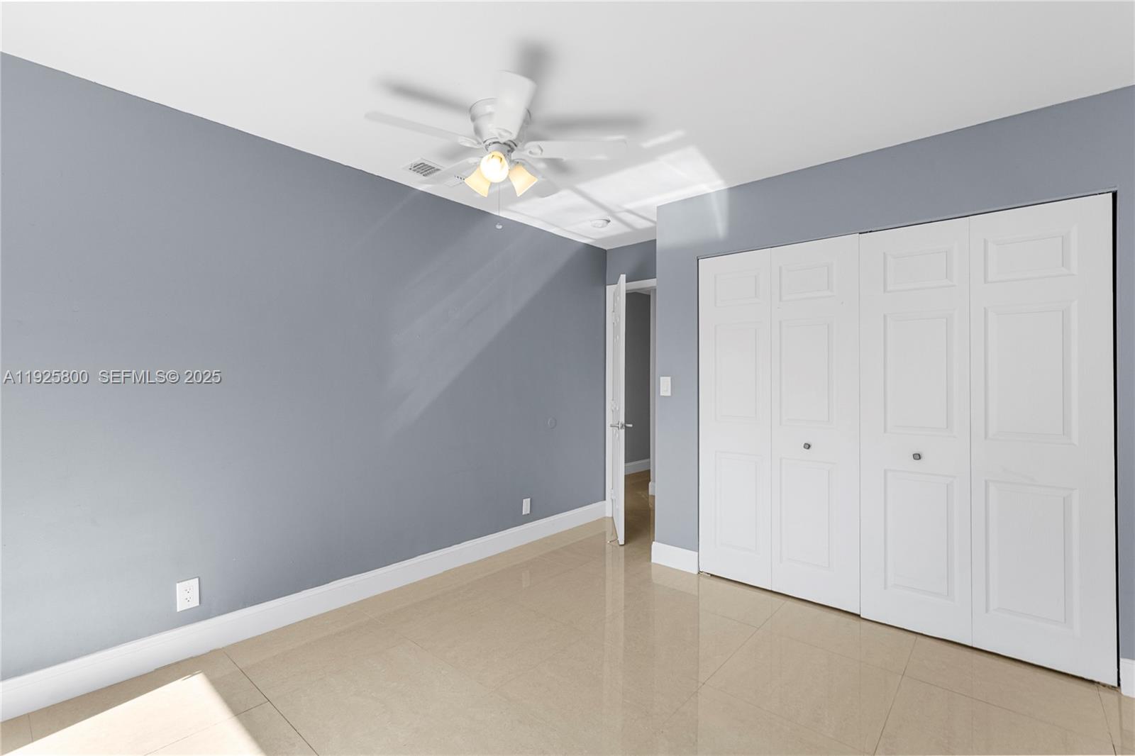 120 SW 96th Ter #204 Plantation, FL 33324