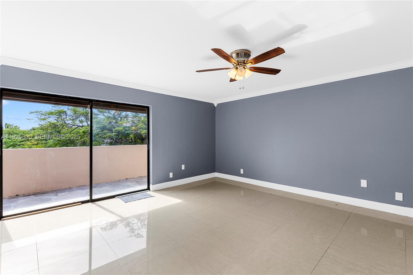 120 SW 96th Ter #204 Plantation, FL 33324