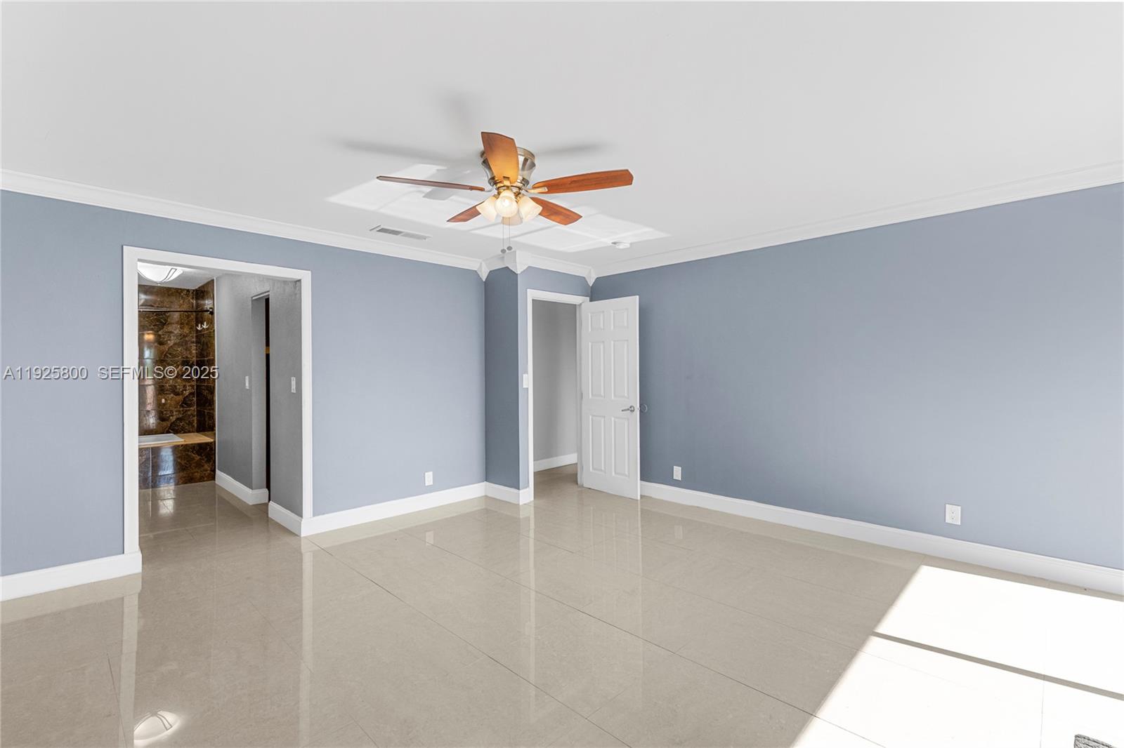 120 SW 96th Ter #204 Plantation, FL 33324