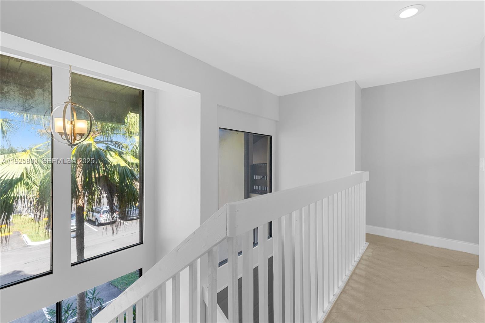 120 SW 96th Ter #204 Plantation, FL 33324