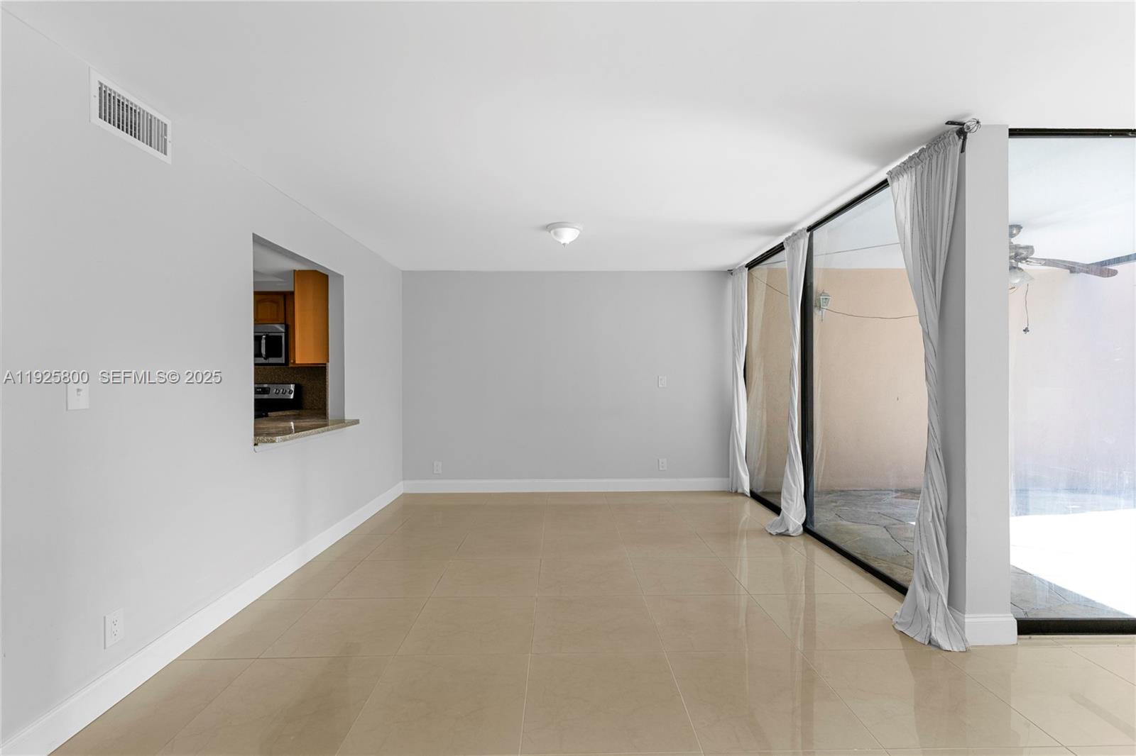 120 SW 96th Ter #204 Plantation, FL 33324