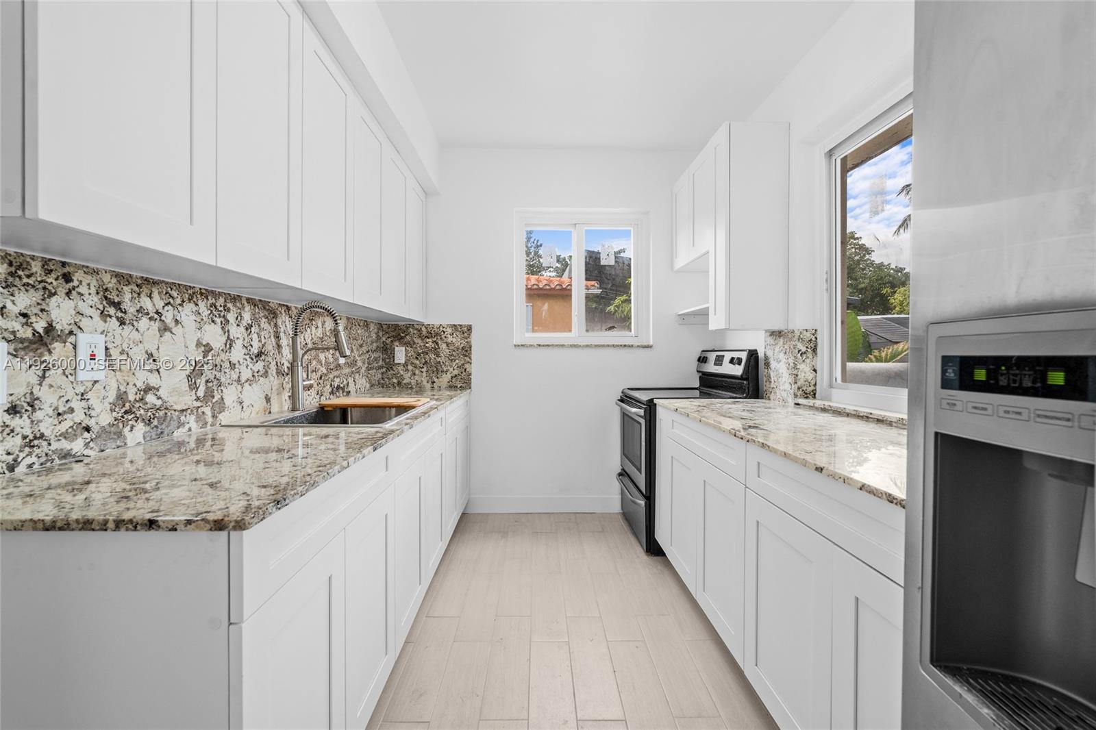 201 S Biscayne Riv Dr Miami, FL 33169