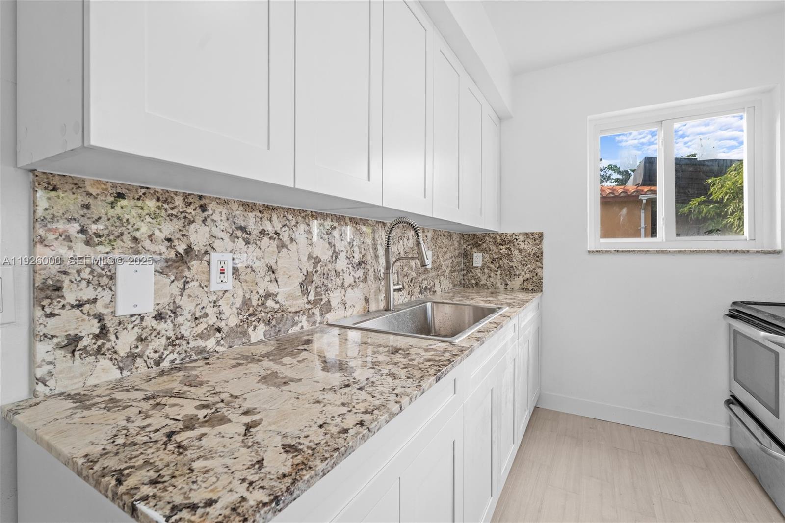 201 S Biscayne Riv Dr Miami, FL 33169