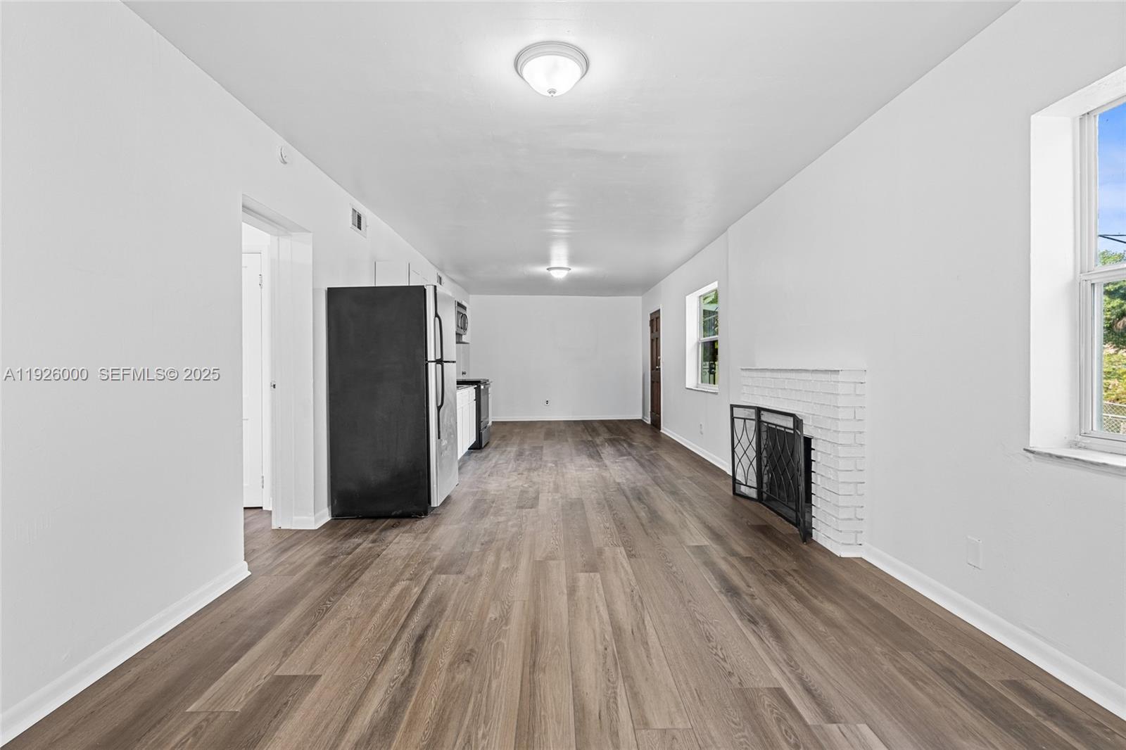 201 S Biscayne Riv Dr Miami, FL 33169