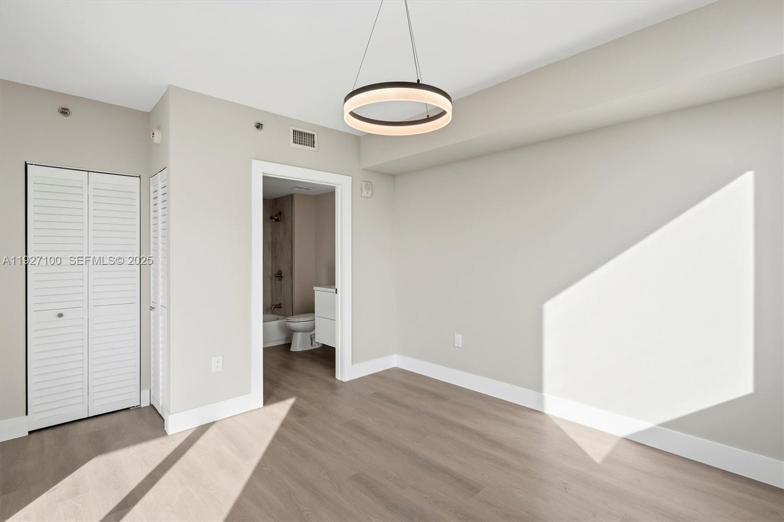 1401 SW 22nd St #1001 Miami, FL 33145