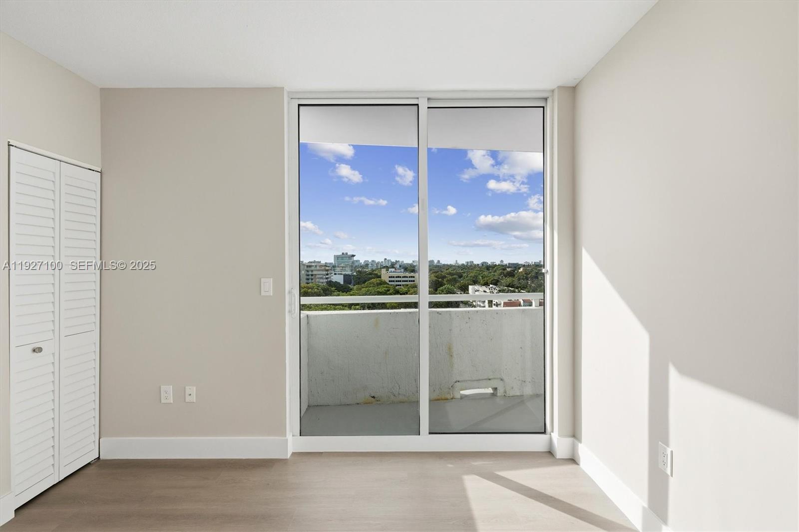 1401 SW 22nd St #1001 Miami, FL 33145