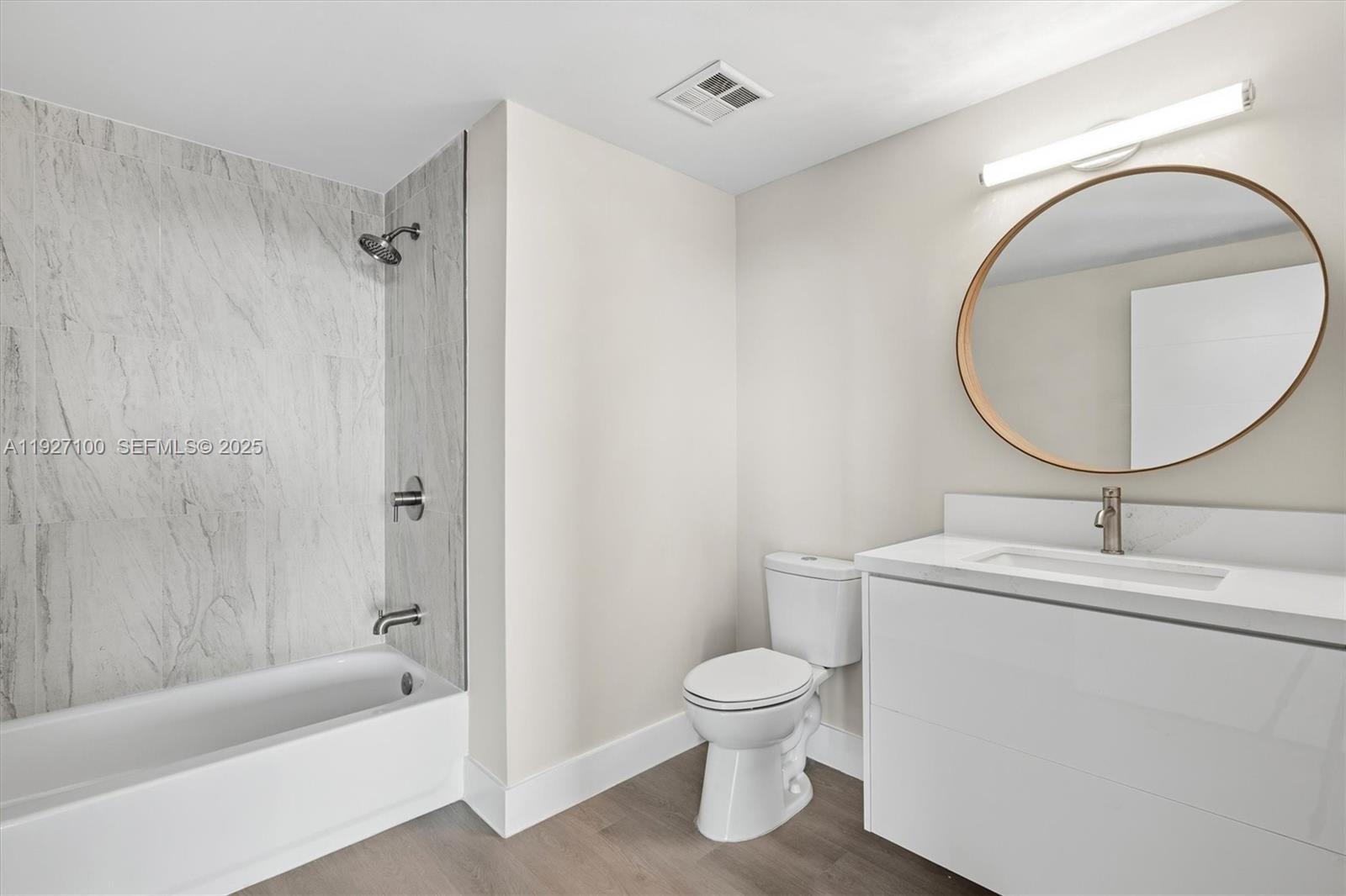 1401 SW 22nd St #1001 Miami, FL 33145