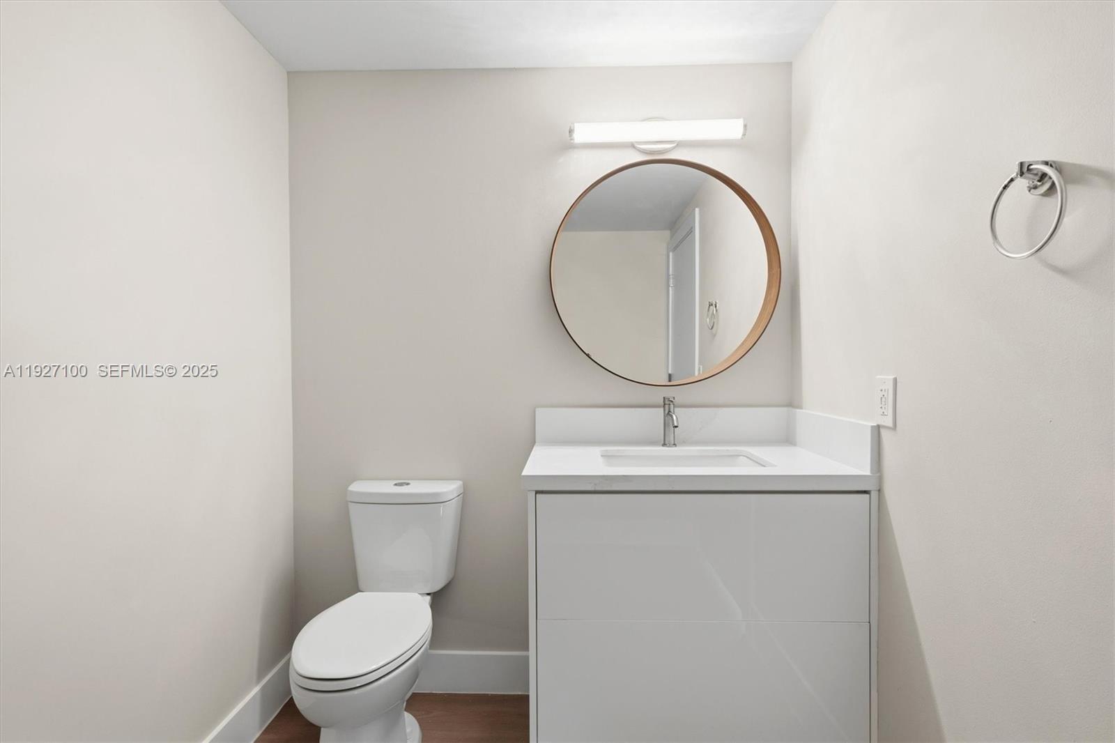 1401 SW 22nd St #1001 Miami, FL 33145