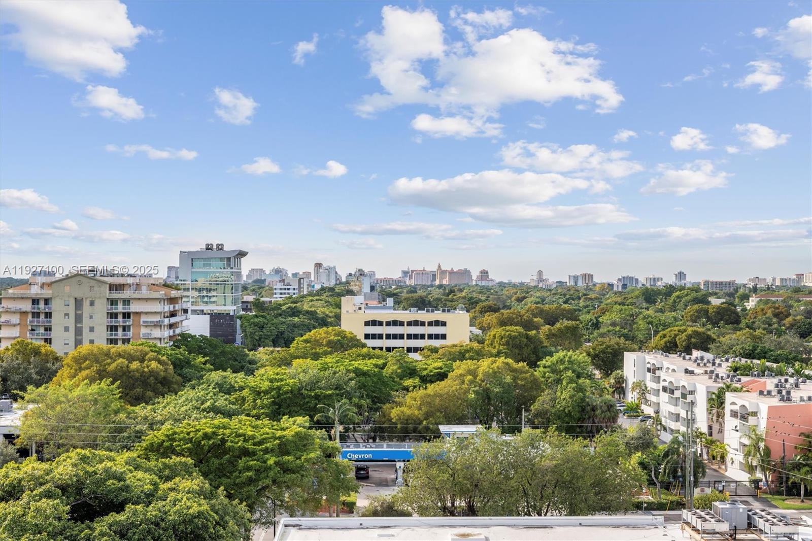 1401 SW 22nd St #1001 Miami, FL 33145