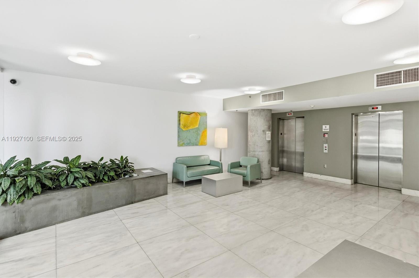 1401 SW 22nd St #1001 Miami, FL 33145