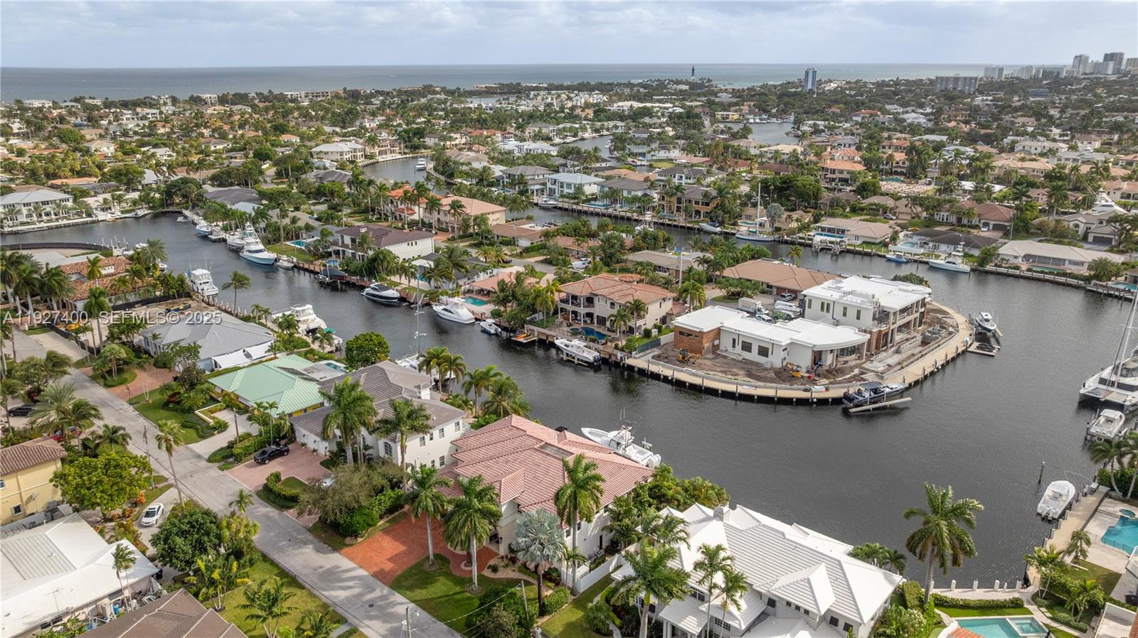 2320 NE 34th Ct Lighthouse Point, FL 33064