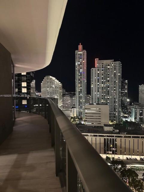 image Brickell Heights East33