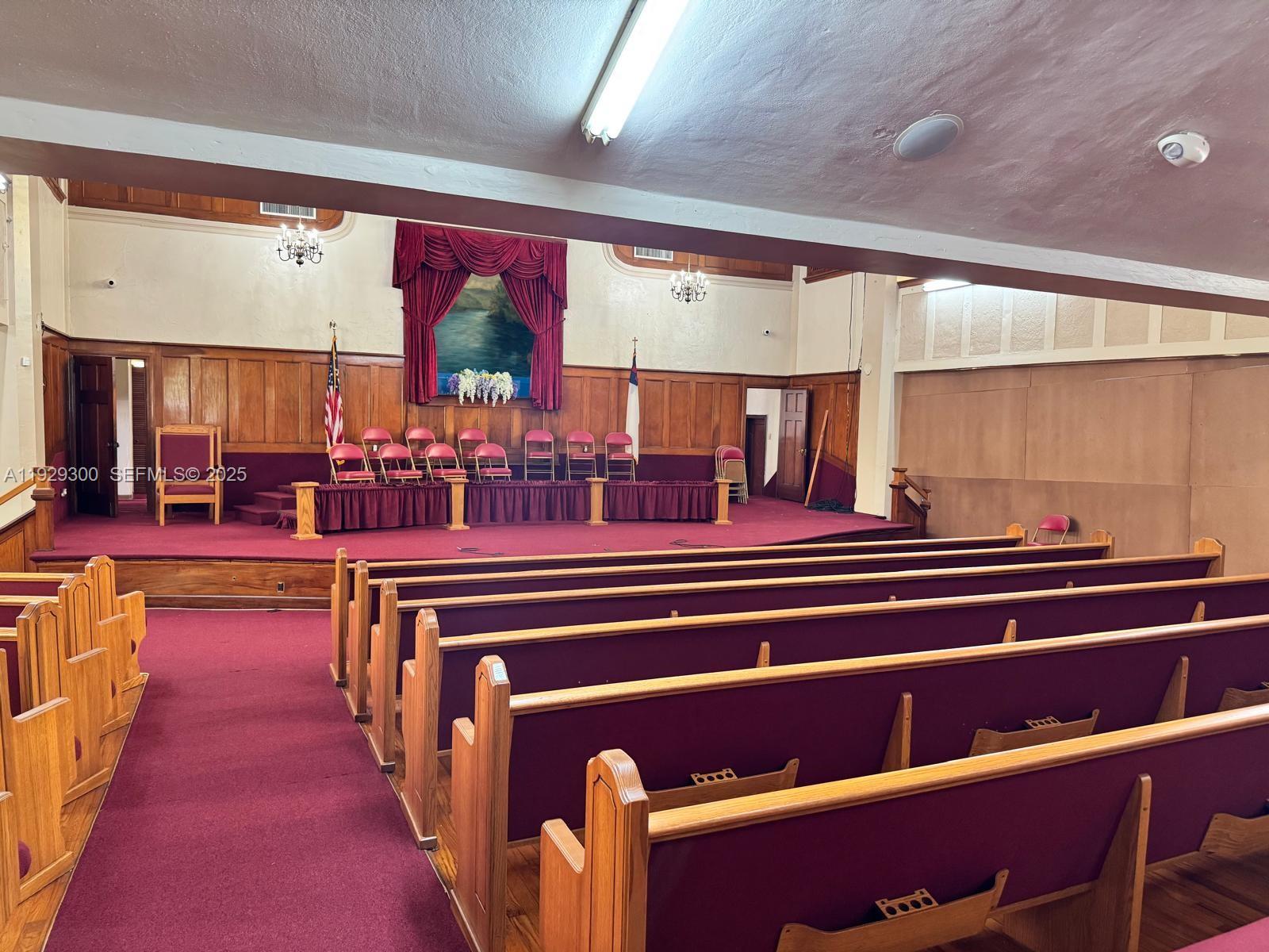 226 SW 17th Ave Miami, FL 33135