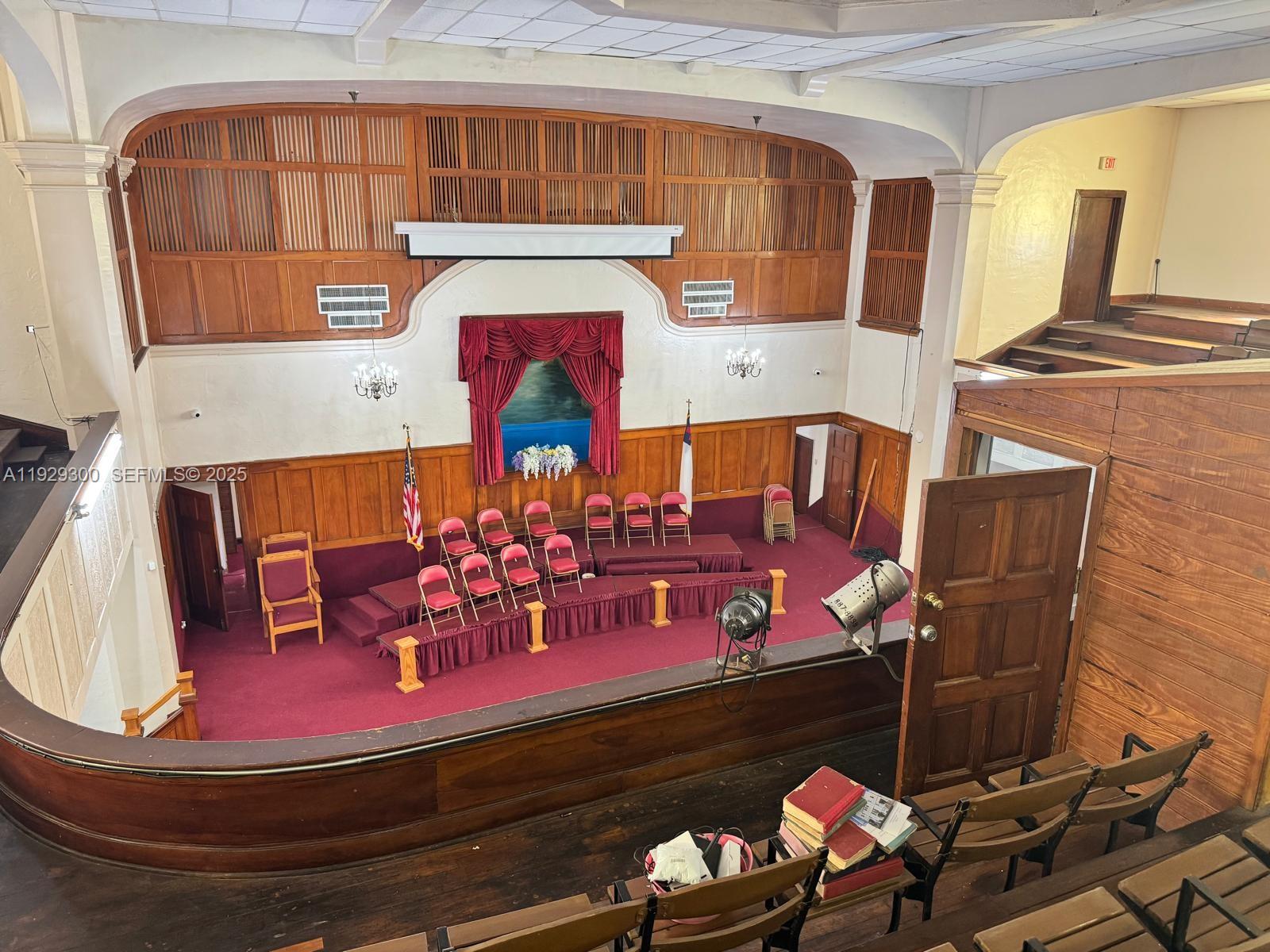 226 SW 17th Ave Miami, FL 33135