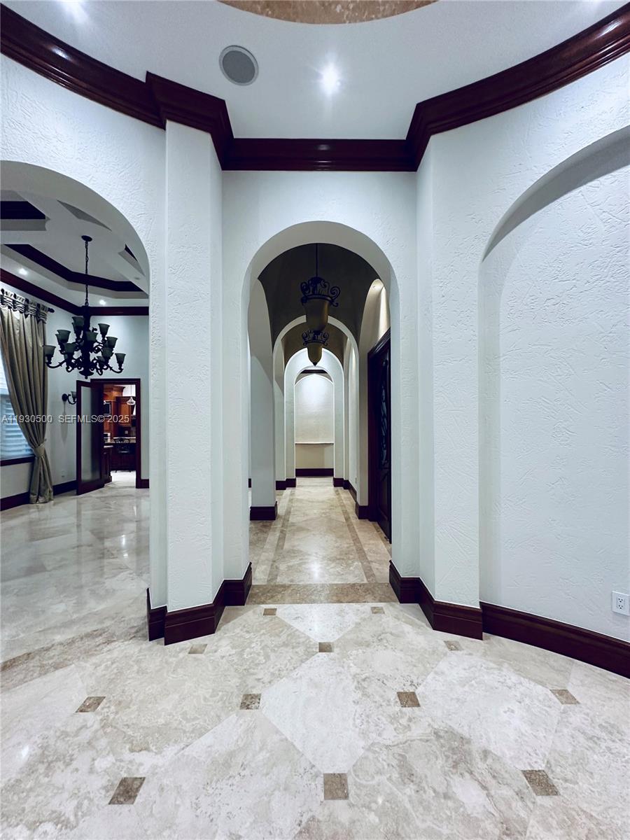 6180 SW 132nd St Pinecrest, FL 33156