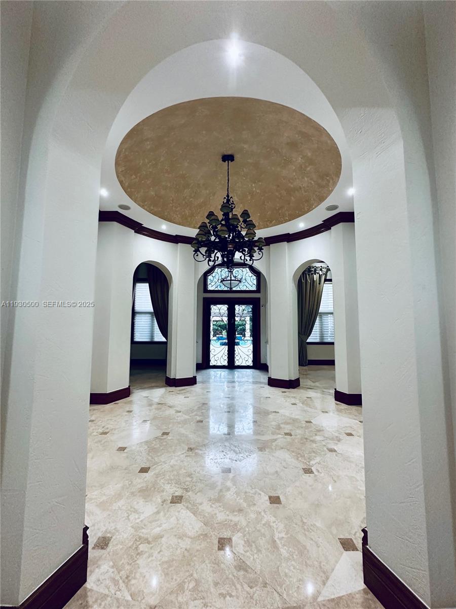 6180 SW 132nd St Pinecrest, FL 33156