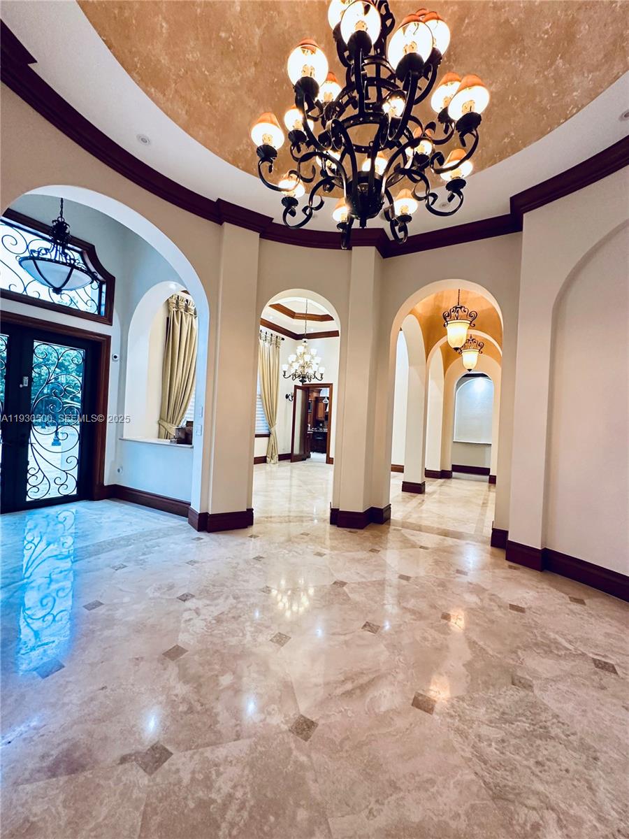 6180 SW 132nd St Pinecrest, FL 33156