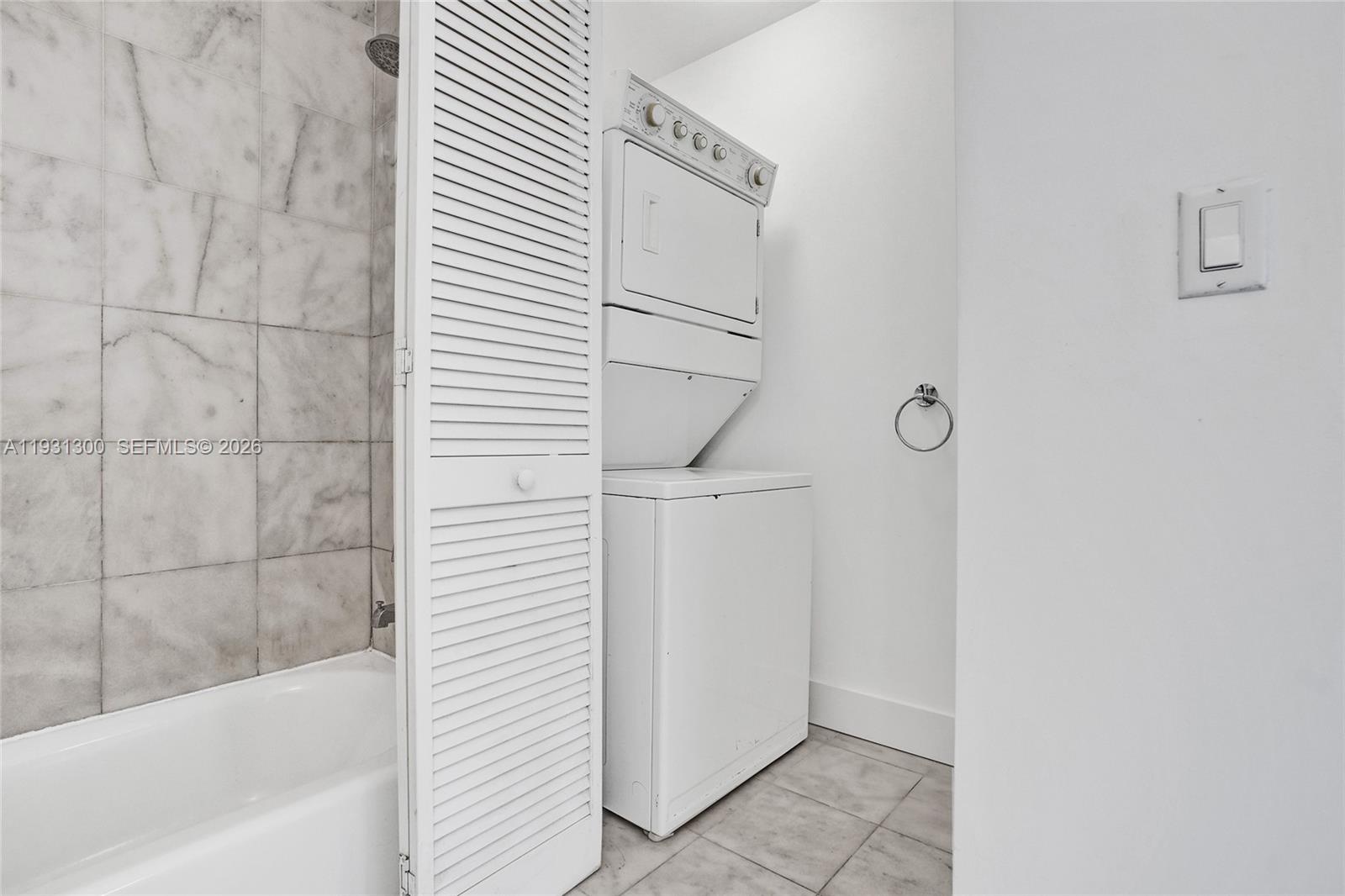 image New Wave Condo15