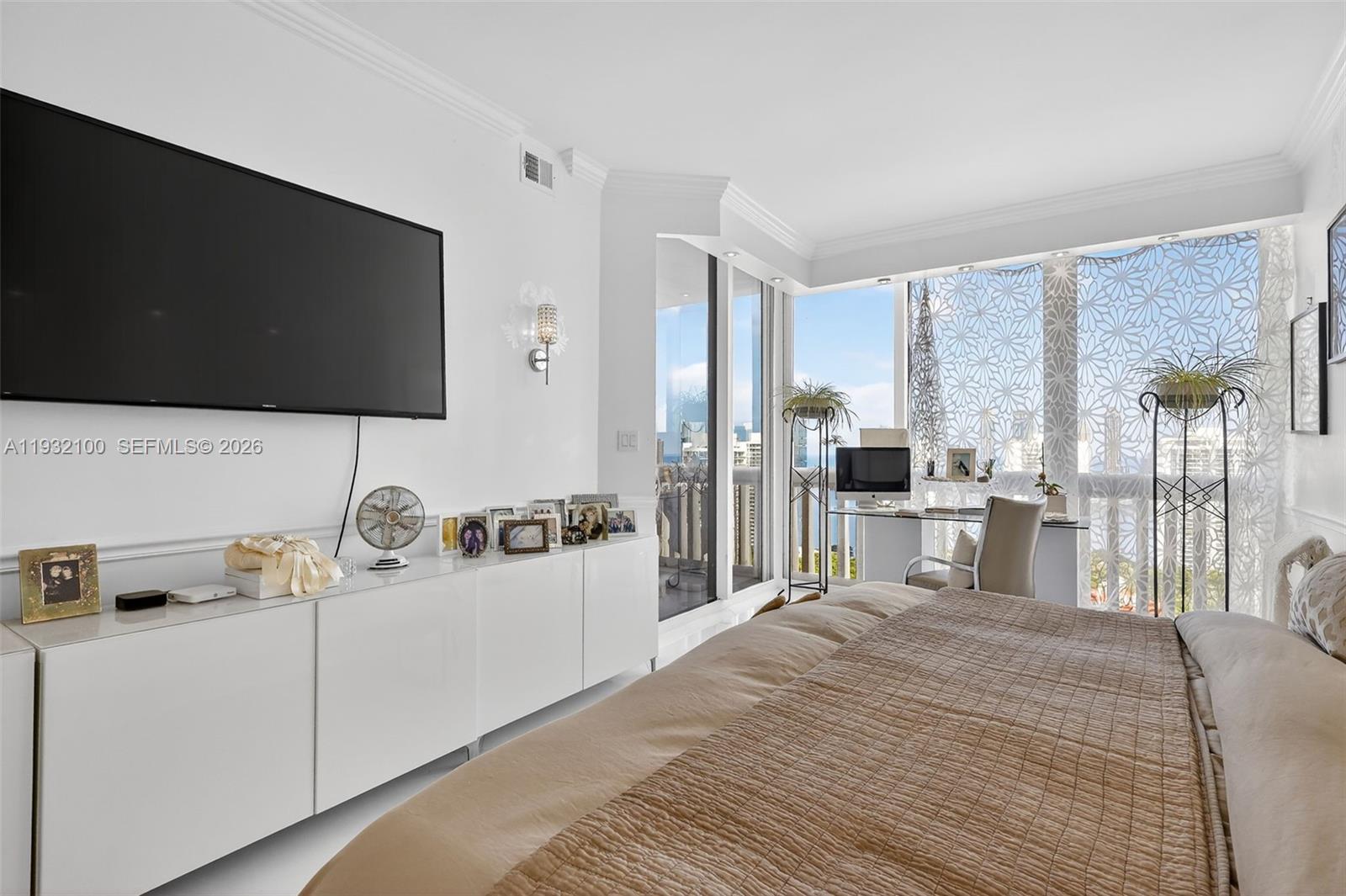 1000 Island Blvd #PH9 Aventura, FL 33160