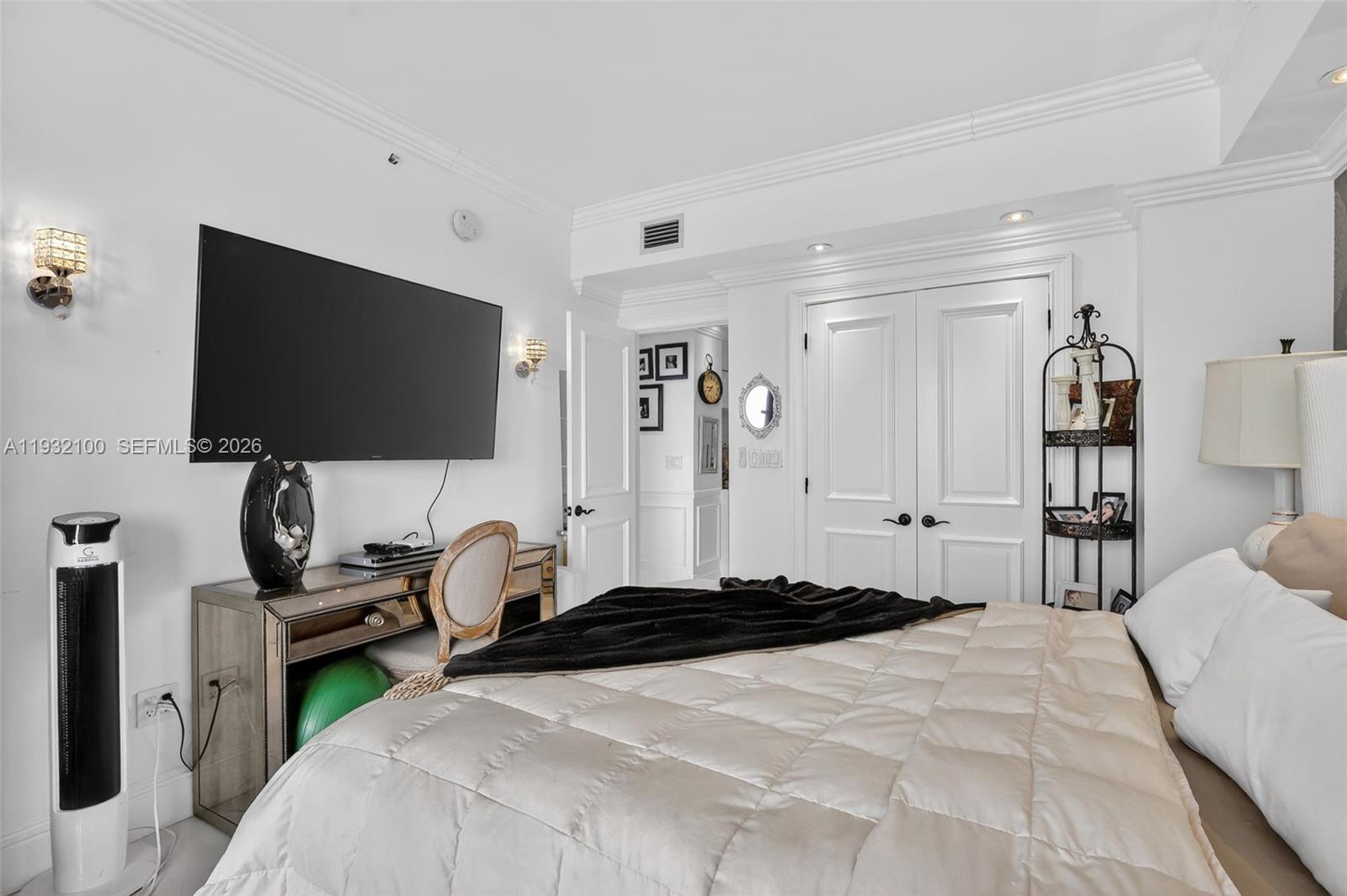 1000 Island Blvd #PH9 Aventura, FL 33160